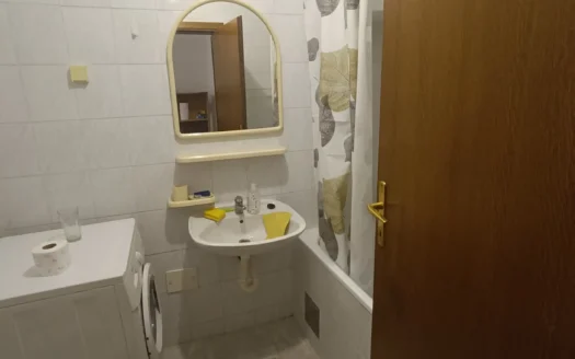 Jednosoban stan, centar grada!