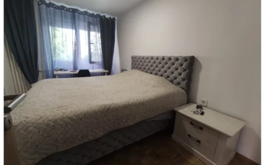 SVEŽE RENOVIRAN STAN KOD PARK CITY-JA