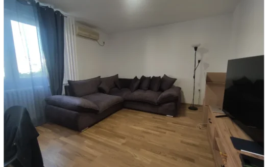 SVEŽE RENOVIRAN STAN KOD PARK CITY-JA