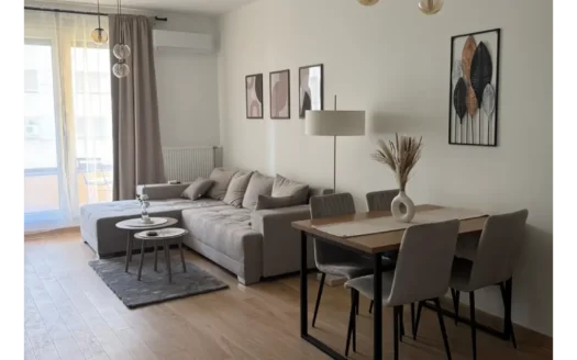 Nov jednoiposoban stan na Podbari u blizini Svilare